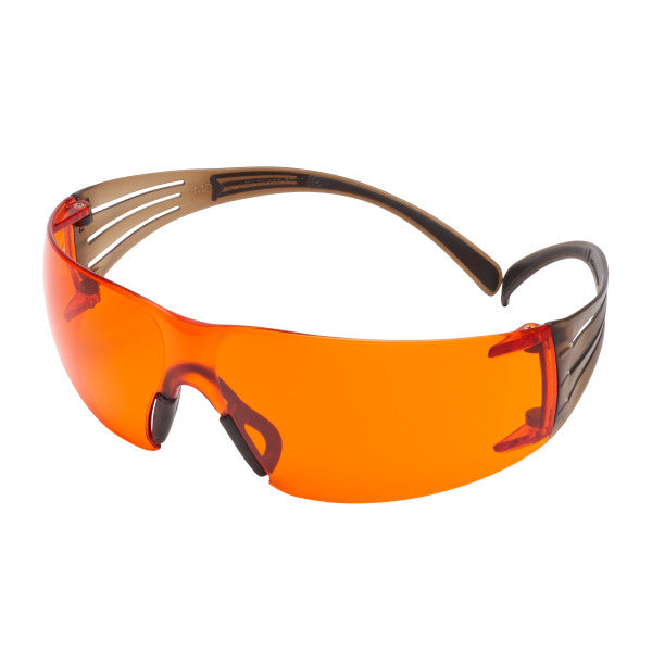 3M™ SecureFit™ 400 Veiligheidsbril, zwart/bruin montuur, Scotchgard™ condenswerende en krasbestendige coating (K&N), oranje lenzen, SF406SGAF-BLA-EU